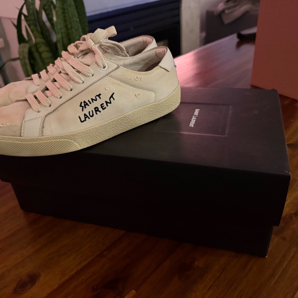 Saint Laurent White Low-Top Sneakers